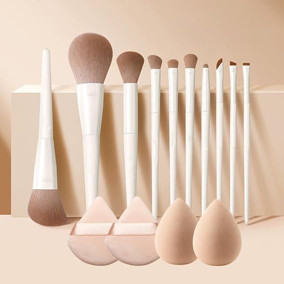 Professional 13-Piece Makeup Brush & Beauty Blender Set – Premium Soft Bristles (White Edition)