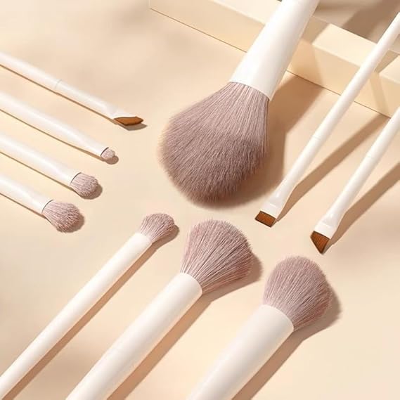 Professional 13-Piece Makeup Brush & Beauty Blender Set – Premium Soft Bristles (White Edition)