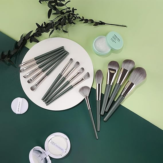 Premium Soft Makeup Brush Set – Professional Face & Eye Brushes with Dense Bristles